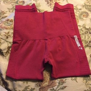 Gymshark cropped beet seamless leggings